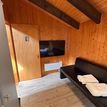 L'aiglon Valais - Vue, Confort, Jacuzzi Grône