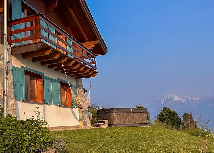 L'aiglon Valais - Vue, Confort, Jacuzzi * Grône
